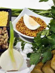 GREEN LENTILS